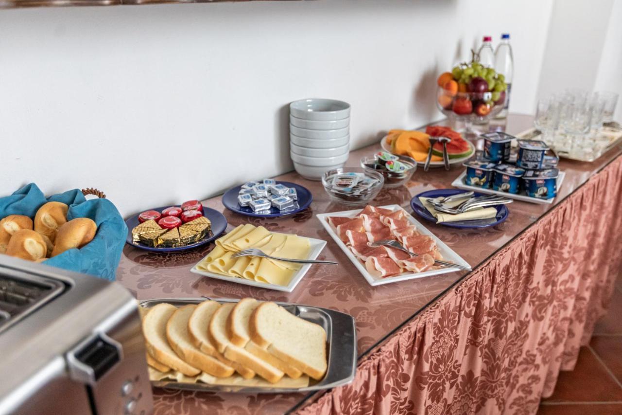 La Locanda Di Adele - Il Giardinetto B&B Σκαρπερία Εξωτερικό φωτογραφία